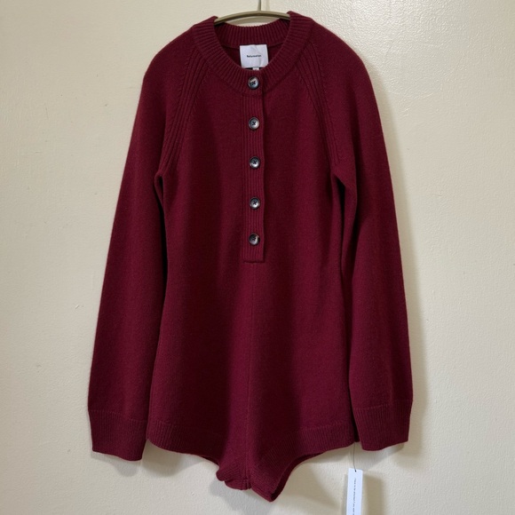 New-Reformation
Wynn Cashmere Romper - Picture 9 of 11